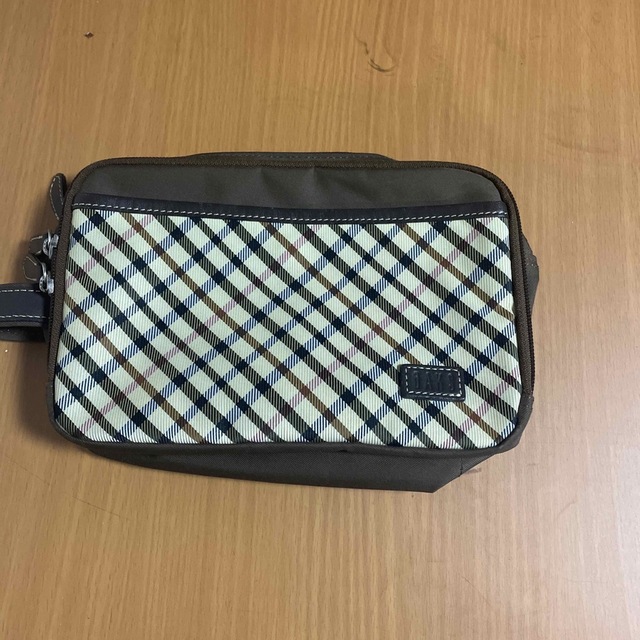 格安SALEスタート DAKS クラッチバック