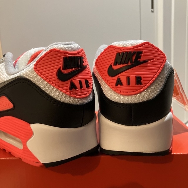 NIKE(ナイキ)のnike airmax3 infrared メンズの靴/シューズ(スニーカー)の商品写真