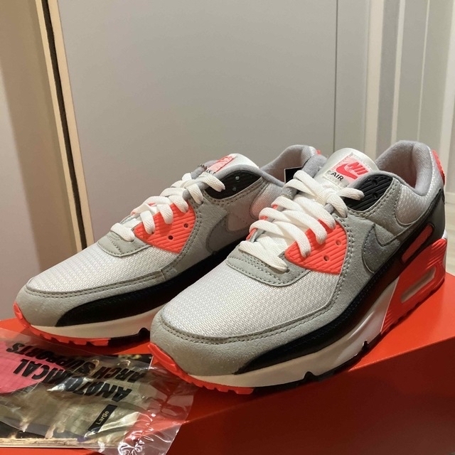 NIKE(ナイキ)のnike airmax3 infrared メンズの靴/シューズ(スニーカー)の商品写真