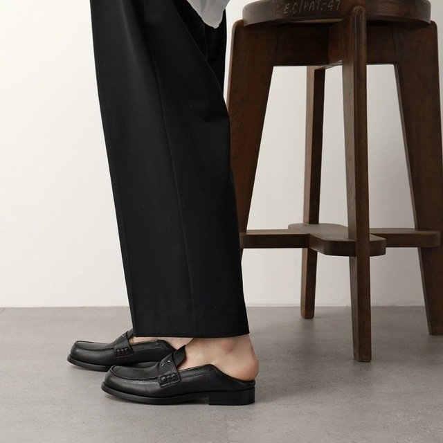 Maison Martin Margiela(マルタンマルジェラ)の新品 メゾンマルジェラ ローファー Camden 4ステッチ レザー モカシン レディースの靴/シューズ(ローファー/革靴)の商品写真