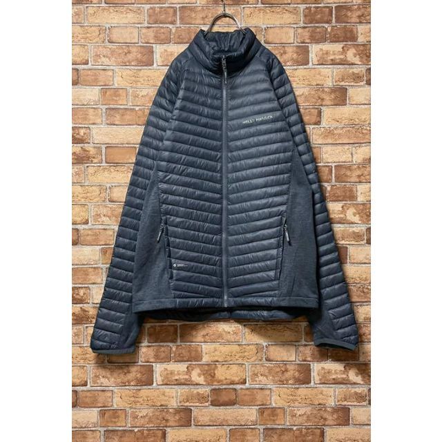 HELLY HANSEN(ヘリーハンセン)のヘリーハンセン　ダウンジャケット　キルティング　アウトドア　グレー　ジップXL. メンズのジャケット/アウター(ダウンジャケット)の商品写真