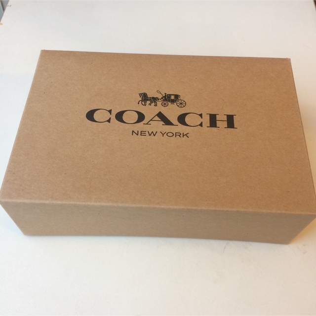 COACH(コーチ)のCOACHロゴ紙袋＆Boxセット レディースのバッグ(ショップ袋)の商品写真