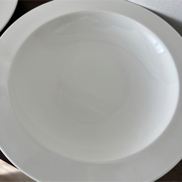 iittala(イッタラ)のIittala 295mm  イッタラ　プレート29.5cm インテリア/住まい/日用品のキッチン/食器(食器)の商品写真