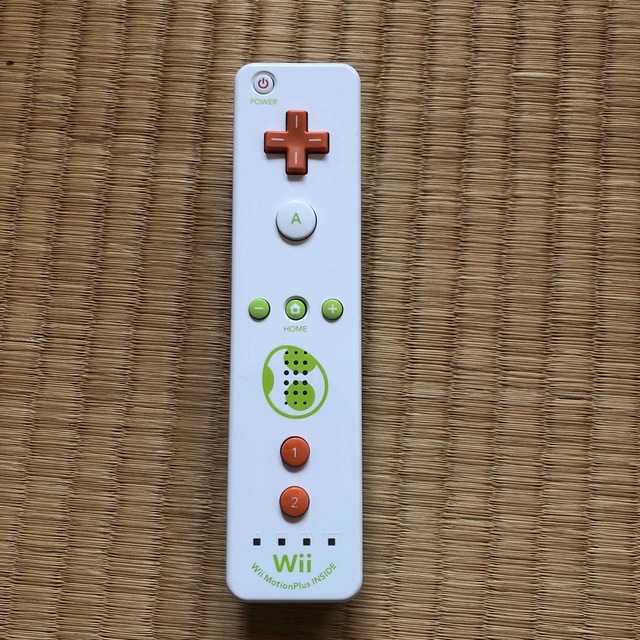 Wii(ウィー)のWiiコントローラ　ハンドル エンタメ/ホビーのゲームソフト/ゲーム機本体(その他)の商品写真