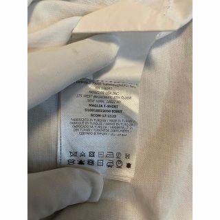 MONCLER - 【綺麗】MONCLER 袖ワッペン アニメ刺繍Tシャツ モンダック