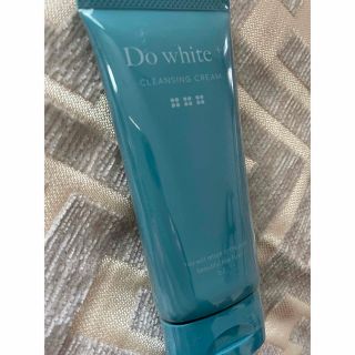 Do white+(洗顔料)