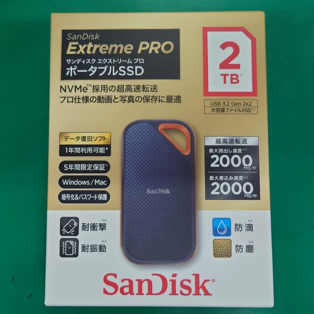 エクストリームプロ ポータブルSSD 2TBcfexpress