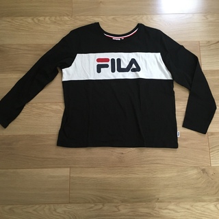 フィラ(FILA)のスポーツロンＴ　　レディース(Tシャツ(長袖/七分))