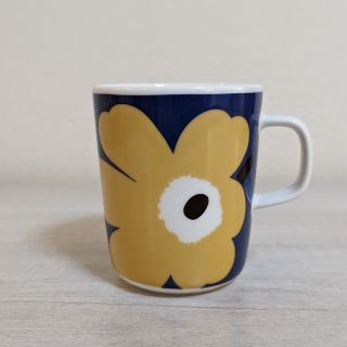 マリメッコ(marimekko)のマリメッコ　マグカップ　ウニッコ　50周年　廃盤(テーブル用品)