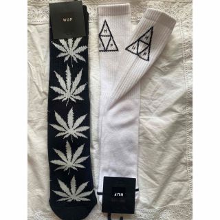 新品未使用人気のハフHUFのロングソックスの2足セットサイズフリ25-28センチ(ソックス)