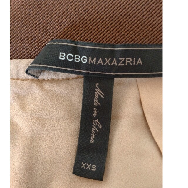 BCBGMAXAZRIA(ビーシービージーマックスアズリア)のBCBGMAXAZRIA スパンコールスカート レディースのスカート(ひざ丈スカート)の商品写真