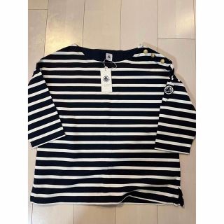 プチバトー(PETIT BATEAU)の新品タグ付き★プチバトー　肩ボタンマリニエールプルオーバー　サイズ1(カットソー(長袖/七分))