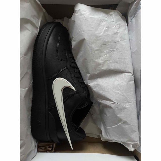 NIKE(ナイキ)のAMBUSH × Nike Air Force 1 Low "Black"  メンズの靴/シューズ(スニーカー)の商品写真