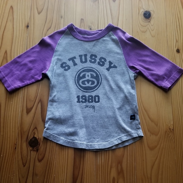 STUSSY(ステューシー)のSTUSSY KIDS ステューシーキッズ  ラグランTシャツ(七分袖) キッズ/ベビー/マタニティのキッズ服男の子用(90cm~)(Tシャツ/カットソー)の商品写真