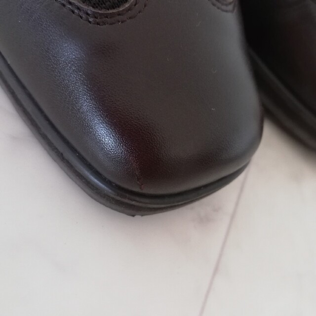 t.inaba PENDOLINO.4 本革レディースシューズ 22.5cm レディースの靴/シューズ(スニーカー)の商品写真