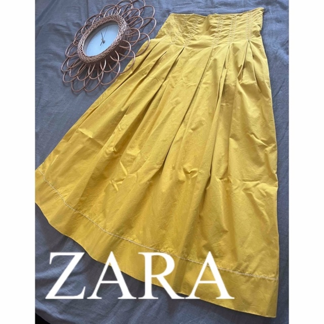 ZARA(ザラ)の美品　ZARA ザラ　ロングスカート　スカート　イエロー　フォルドプリーツ　人気 レディースのスカート(ロングスカート)の商品写真