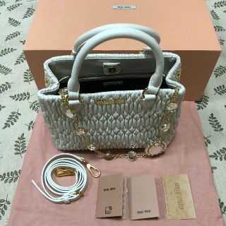 ミュウミュウ ビジュー ハンドバッグ(レディース)の通販 100点以上 ミュウミュウ ビジュー ハンドバッグ(レディース)の通販 100点以上