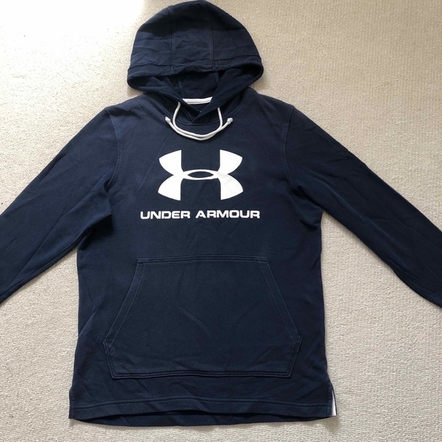 UNDER ARMOUR(アンダーアーマー)のアンダーアーマ　パーカー メンズのトップス(パーカー)の商品写真