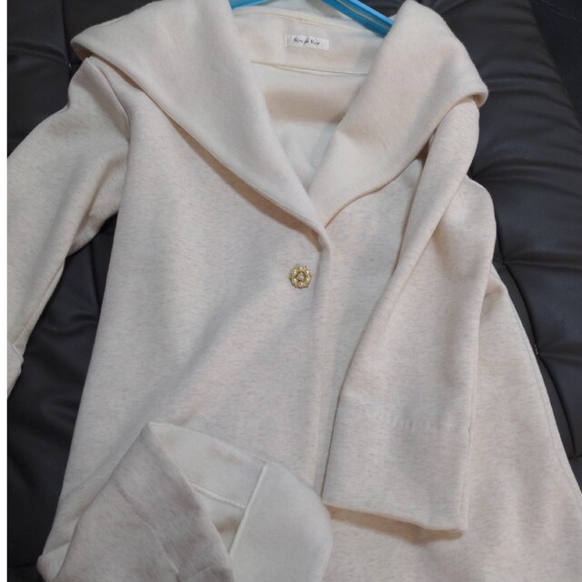 白のコート レディースのジャケット/アウター(ロングコート)の商品写真