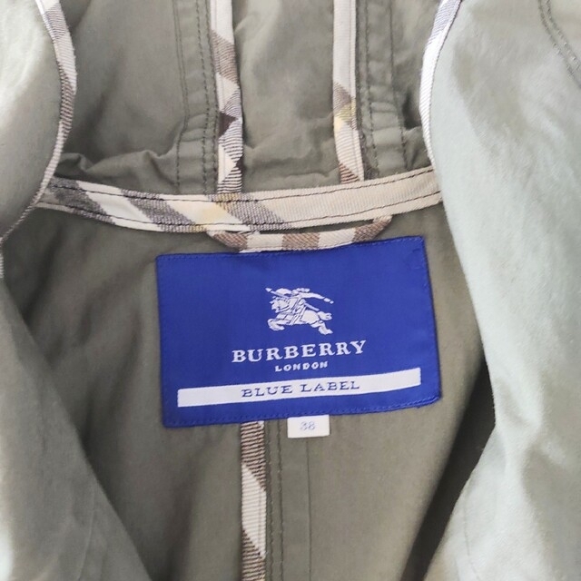 BURBERRY BLUE LABEL(バーバリーブルーレーベル)の【バーバリーブルーレーベル】モッズコート　ワンピース　フレアー　ミリタリー レディースのジャケット/アウター(ミリタリージャケット)の商品写真