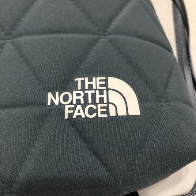 THE NORTH FACE(ザノースフェイス)のノースフェイス ショルダーバッグ NM82033 レディースのバッグ(ショルダーバッグ)の商品写真