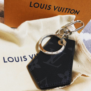 ルイヴィトン(LOUIS VUITTON)のLV キーホルダー・アンシャッペ(キーケース)