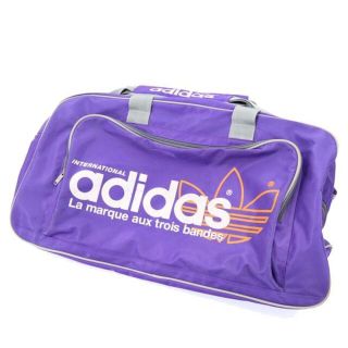 アディダス(adidas)のアディダス ボストン トレフォイルロゴ プリント バッグ 紫 adidas メンズ 【中古】  【230310】(ボストンバッグ)