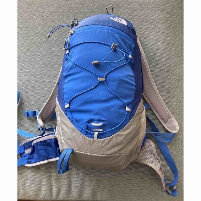 紅葉特別値下げ!ザノースフェイス レインカバー付20Lバック アングストロム20