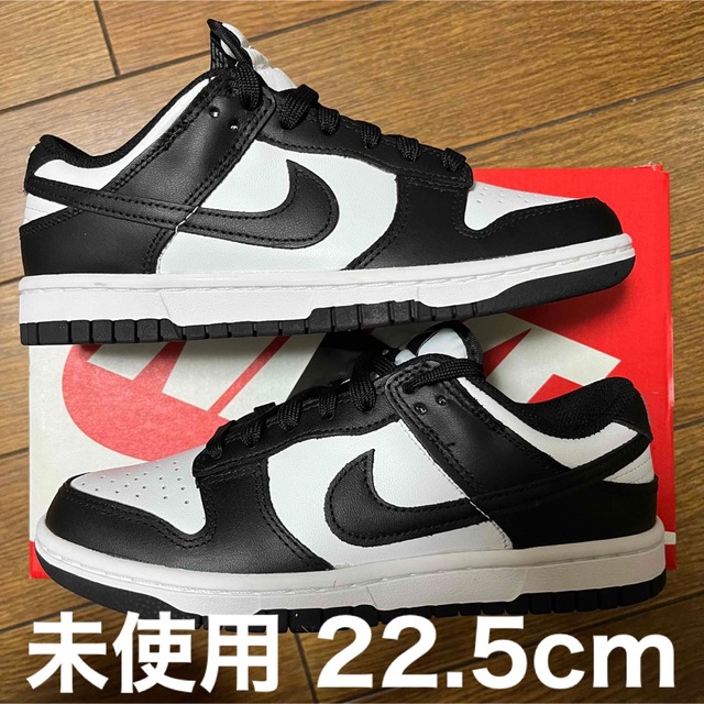 NIKE WMNS DUNK LOW BLACK/WHITE ナイキ　パンダ