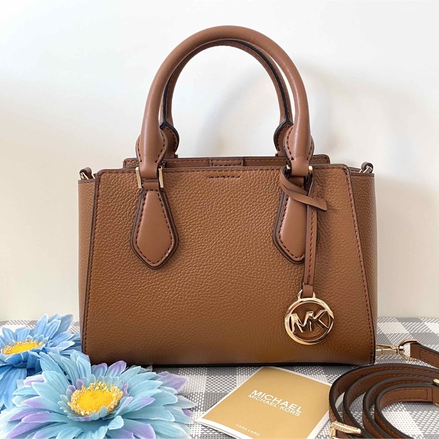 新品☆MICHAEL KORS ブラウン シグネチャー レザー ショルダーバッグ