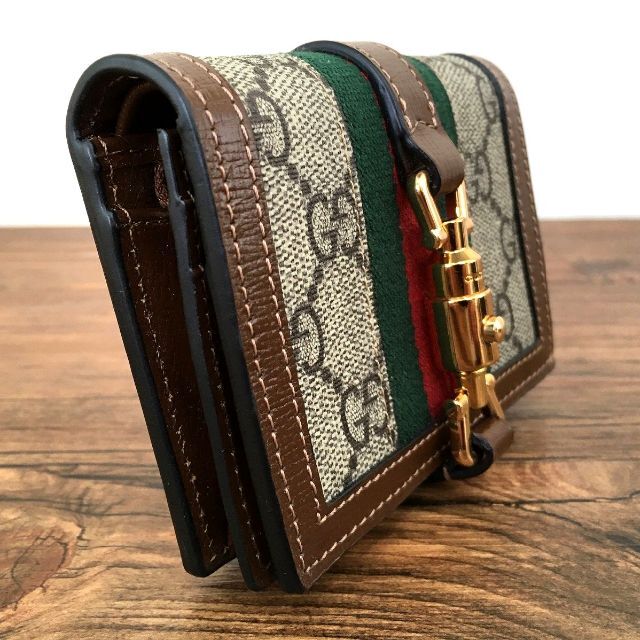 Gucci - 未使用品 GUCCI コンパクトウォレット 645536 8の通販 by old