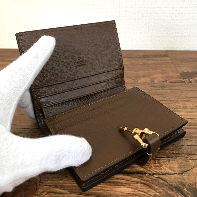 Gucci - 未使用品 GUCCI コンパクトウォレット 645536 8の通販 by old