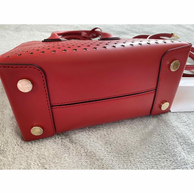 Michael Kors(マイケルコース)のMICHEAL KORS ミニバッグ ショルダーバッグ 2way 赤 red 星 レディースのバッグ(ハンドバッグ)の商品写真