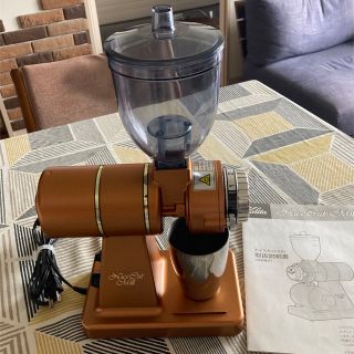 カリタ(Kalita)の野良猫の雑貨店様専用カリタ　ナイスカットミル　ゴールド（田代珈琲限定カラー）(電動式コーヒーミル)