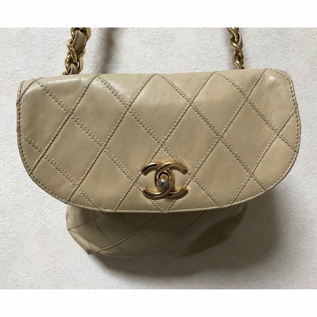 生産完了商品 ヴィンテージ CHANEL ウエストポーチ ベージュ ゴールド