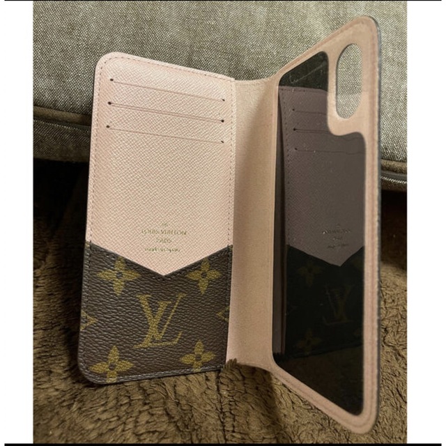 ◆◆LOUIS VUITTON ルイヴィトン モノグラム　携帯ケース  iPhone11　pro　 レッド