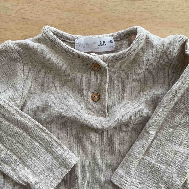 ZARA(ザラ)のZara ロンパース　3-6m 68 キッズ/ベビー/マタニティのベビー服(~85cm)(ロンパース)の商品写真