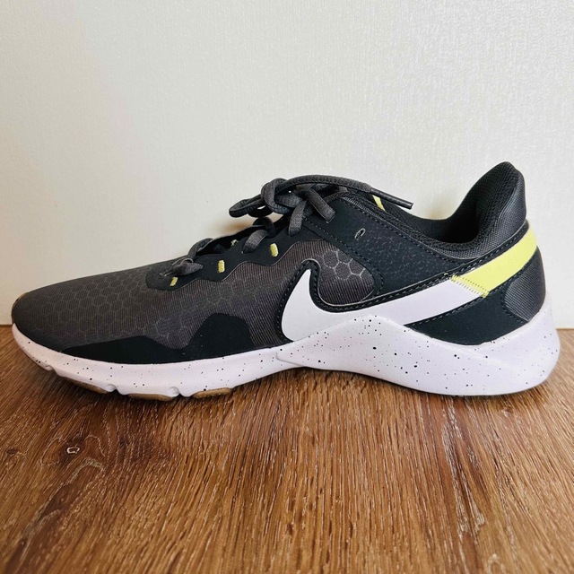 NIKEメンズスニーカー27cm未使用