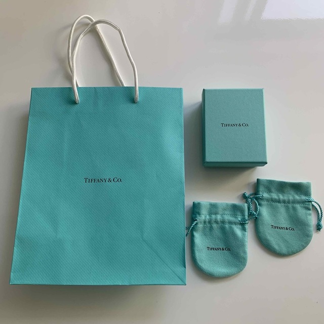 Tiffany & Co.(ティファニー)のティファニー　紙袋、箱、袋×2 レディースのバッグ(ショップ袋)の商品写真