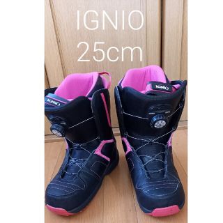 25cm IGNIOスノボーブーツ