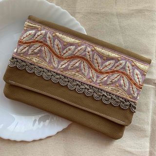 【no.1】インド刺繍リボン　マルチケース　通帳入れ　ハンドメイド(母子手帳ケース)