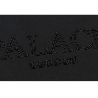 パレス(PALACE)のpalace LONDON CREW BLACK スウェット(スウェット)