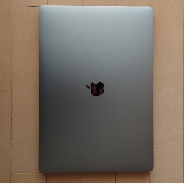 Apple(アップル)のMacBook Pro 16inch 2019 スマホ/家電/カメラのPC/タブレット(ノートPC)の商品写真