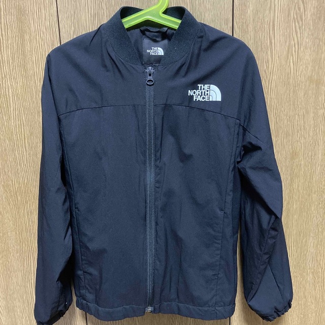 THE NORTH FACE(ザノースフェイス)のノースフェイス　キッズ　ライトニングジャケット　130 キッズ/ベビー/マタニティのキッズ服男の子用(90cm~)(ジャケット/上着)の商品写真