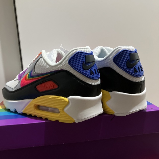 NIKE(ナイキ)のnike airmax90 betrue メンズの靴/シューズ(スニーカー)の商品写真