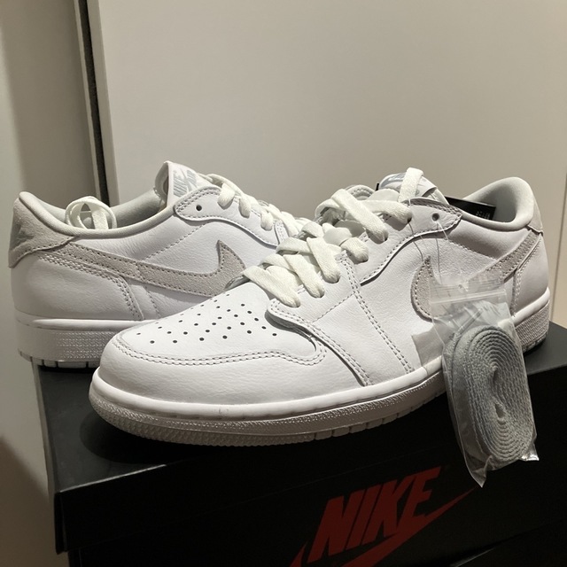 NIKE(ナイキ)のnike air jordan 1 low og メンズの靴/シューズ(スニーカー)の商品写真