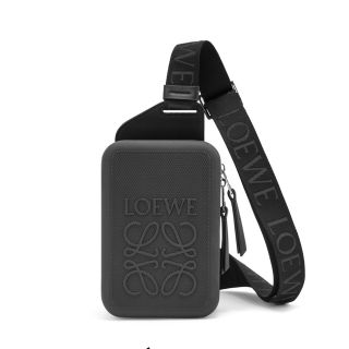 LOEWE - ロエベ ボディバック ショルダーバッグ 新品 未使用の通販 by