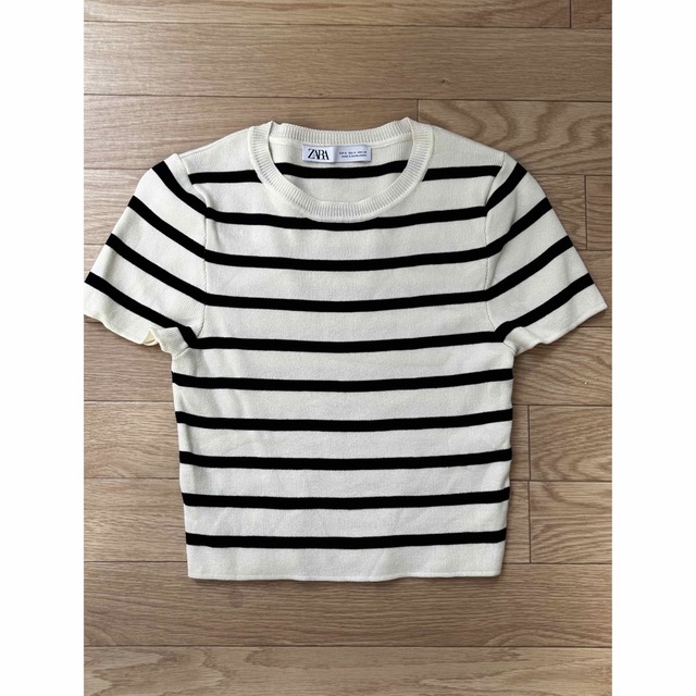 ZARA(ザラ)のZARA ベーシック クロップド ニット トップス  レディースのトップス(Tシャツ(半袖/袖なし))の商品写真