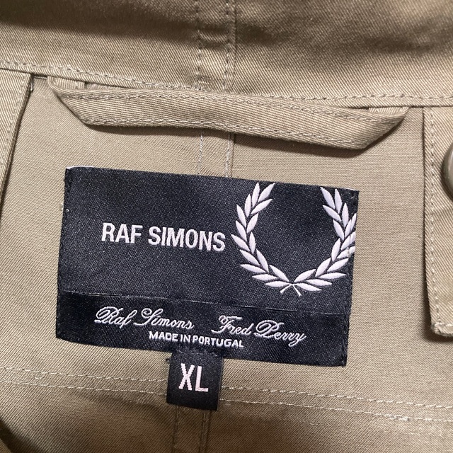 RAF SIMONS(ラフシモンズ)のXL】超美品 Raf Simons × Fred Perry モッズコート メンズのジャケット/アウター(モッズコート)の商品写真