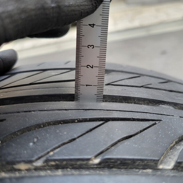 Goodyear(グッドイヤー)の195/45R16 グッドイヤー EAGLE LS2000 hybridⅡ 4本 自動車/バイクの自動車(タイヤ)の商品写真